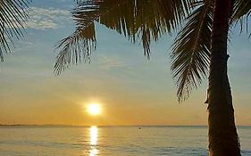 Frangipani Beach Villa
